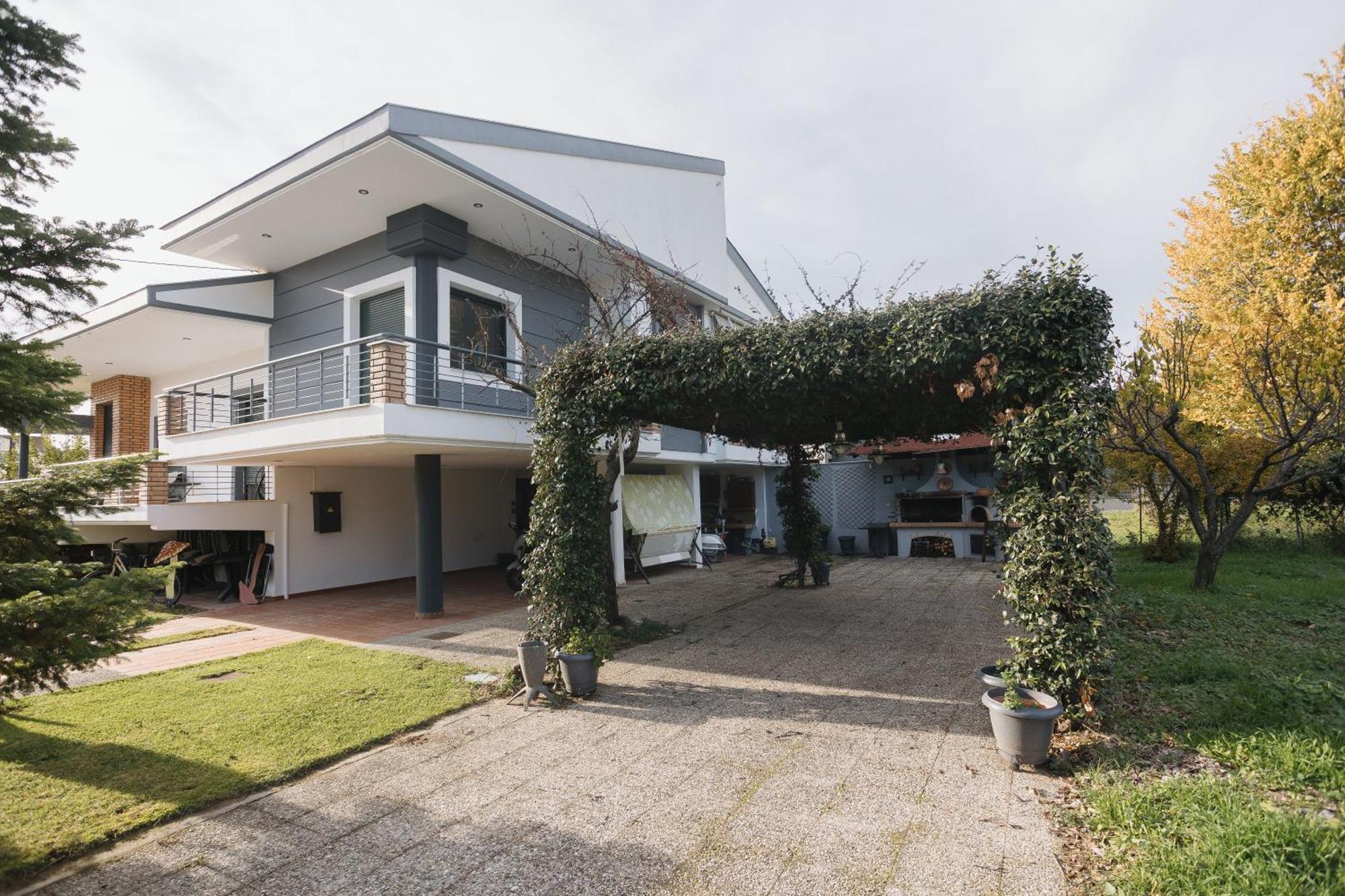 Billiard Home In Trikala Εξωτερικό φωτογραφία