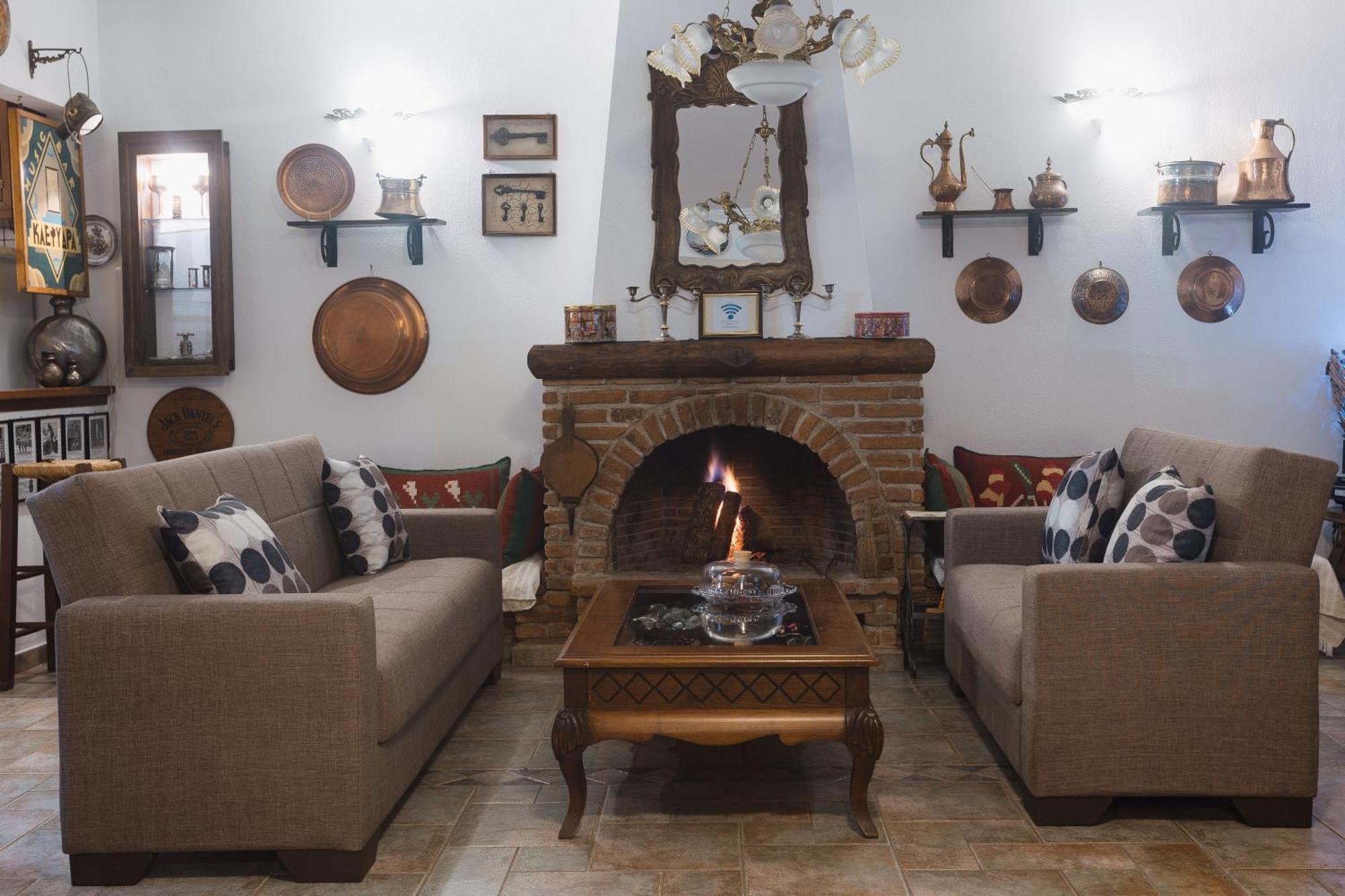 Billiard Home In Trikala Εξωτερικό φωτογραφία