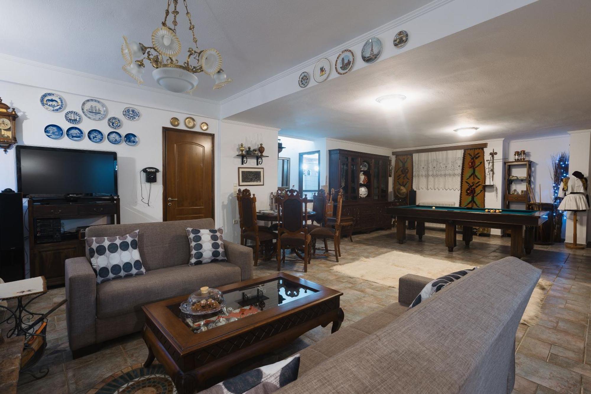 Billiard Home In Trikala Εξωτερικό φωτογραφία